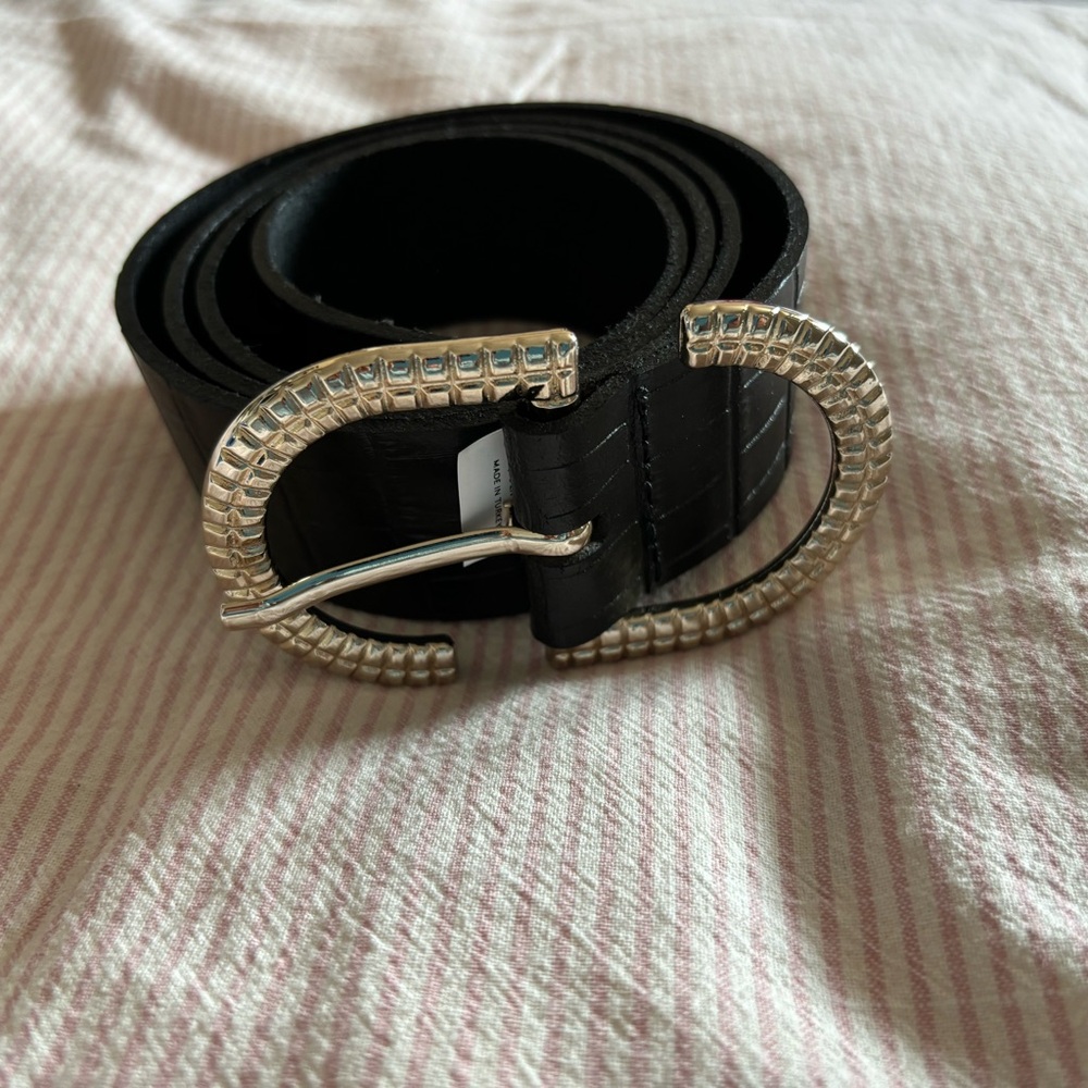 NWOT Sinéquanone Paris leather belt
